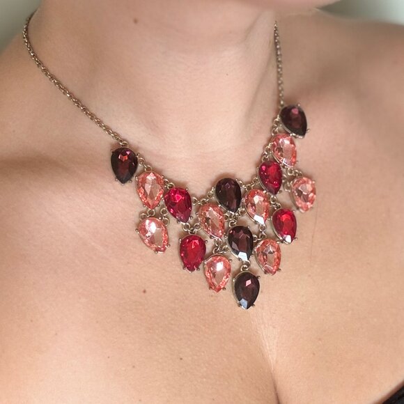 3/for $12🍒 Gold, Ruby, Merlot Costume Jewelry Necklace (OS) - Picture 1 of 4